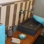 Invito Al Viaggio فندق مبيت وإفطار جيارديني ناكسوس