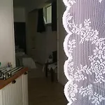 Invito Al Viaggio فندق مبيت وإفطار جيارديني ناكسوس