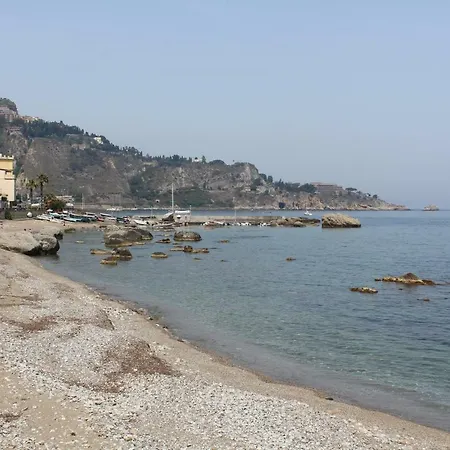 Invito Al Viaggio Panzió Giardini Naxos