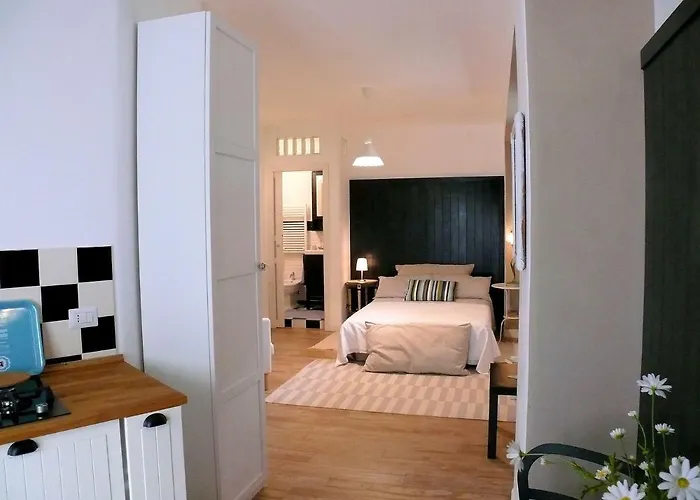 Bed & Breakfast Invito Al Viaggio Giardini Naxos