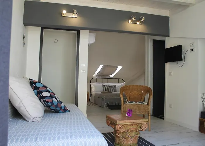 Invito Al Viaggio 3* جيارديني ناكسوس