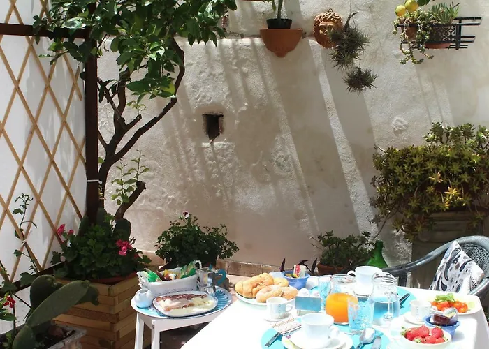 فندق مبيت وإفطار Invito Al Viaggio جيارديني ناكسوس